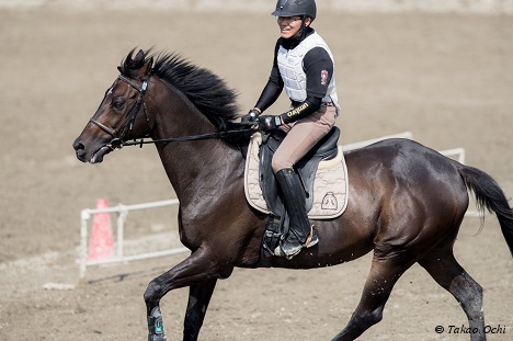 兄のひと言をきっかけに競馬の道へ