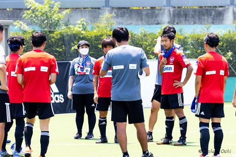 冷静に勝利を追求するキャプテン